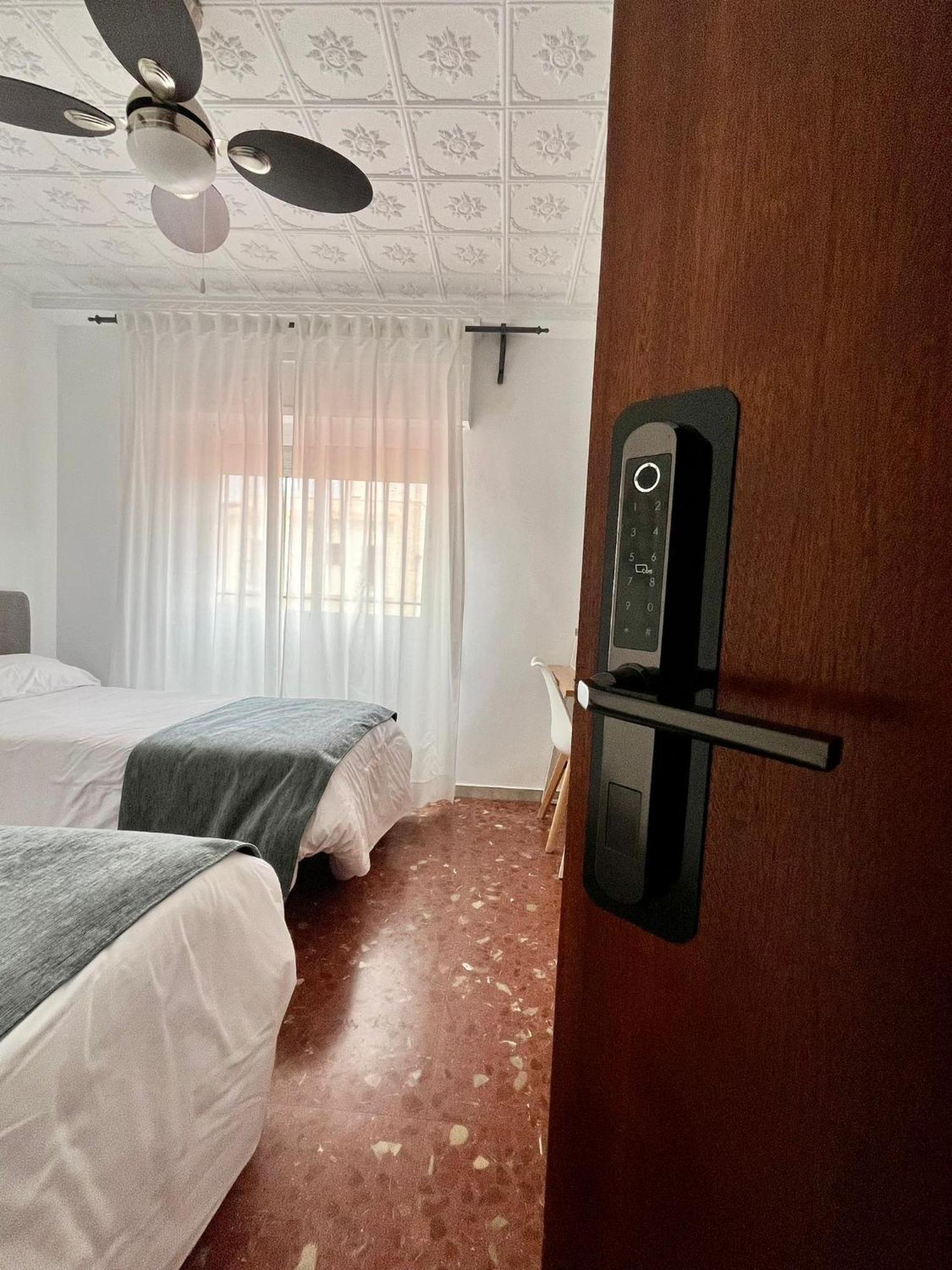 Hostal Del Sol Puerto Lumbreras Buitenkant foto